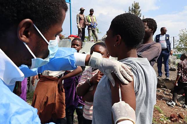 A local resident gets vaccinated against mpox in Goma, capital of the North Kivu province, in eastern Democratic Republic of the Congo (DRC), on Oct. 25, 2024.(Photo by Alain Uaykani/Xinhua)