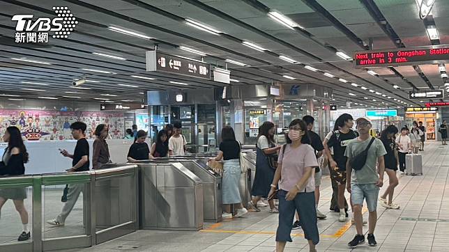 高雄捷運今日出現異常，部分路線營運中斷。（示意圖／林雅婷攝）