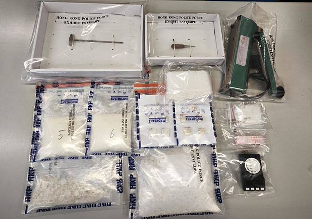 警葵涌工廈搗毒品倉，檢81萬元氯胺酮。(警方圖片)