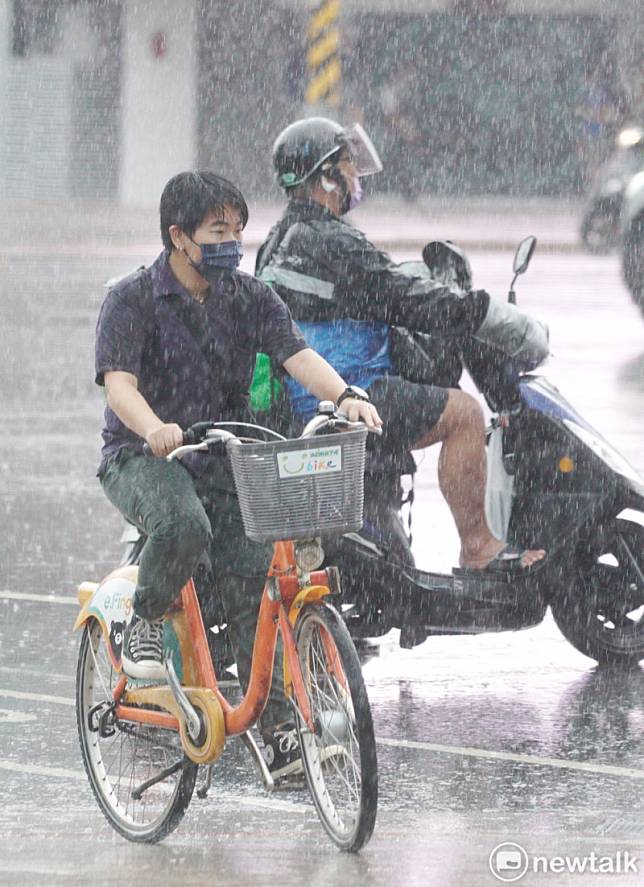 已經步入5月梅雨季，不少人都在等待西南季風梅雨救援。(資料照片) 圖：張良一/攝