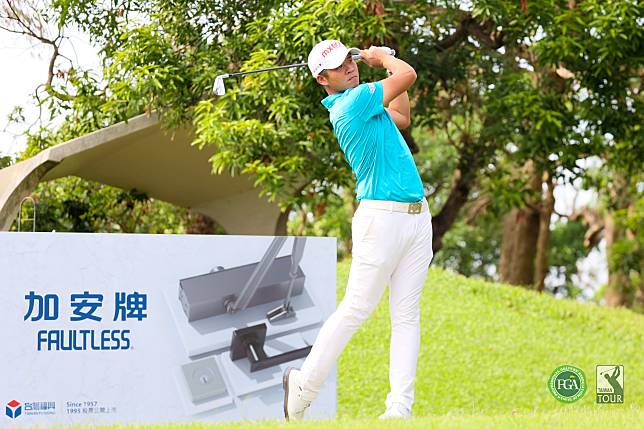 第一回合洪朝鑫以67桿(-5)暫並列第一(TPGA_林聖凱攝影)