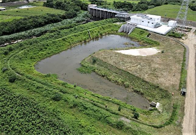 柳營八老爺抽水站滯洪池空拍照。（水利局提供）