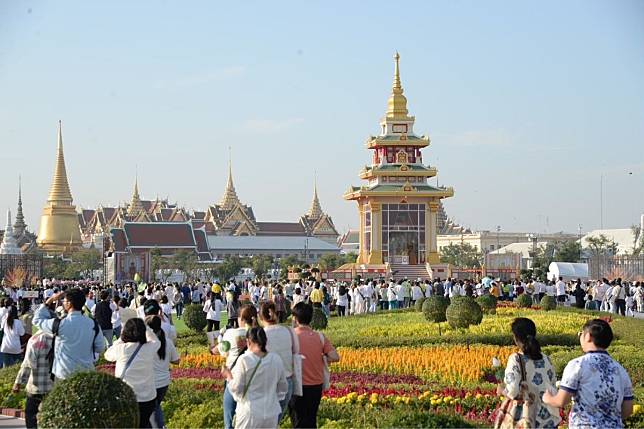 พระบรมสารีริกธาตุ (พระเขี้ยวแก้ว)