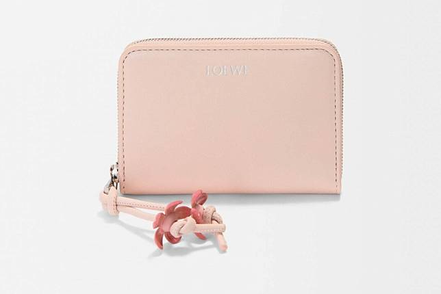 LOEWE 長財布 限定 YEAR OF THE DRAGON ⭐️春財布 母の日