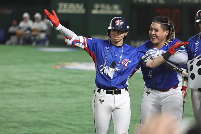 世界12強》終結日本國際賽27連勝！「台灣隊長」陳傑憲三分砲奠勝基 中華隊奪下世界三大賽首冠