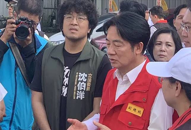 大陸國台辦禁止父親公司和大陸做生意，沈伯洋說，非常榮幸短短一年被制裁三次。（圖：沈伯洋臉書）
