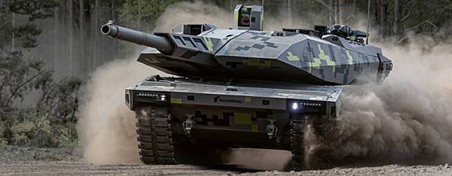 萊茵金屬執行長先前表示，希望幫烏克蘭打造最新款KF-51「黑豹」主戰車。 圖：翻攝Rheinmetall官網