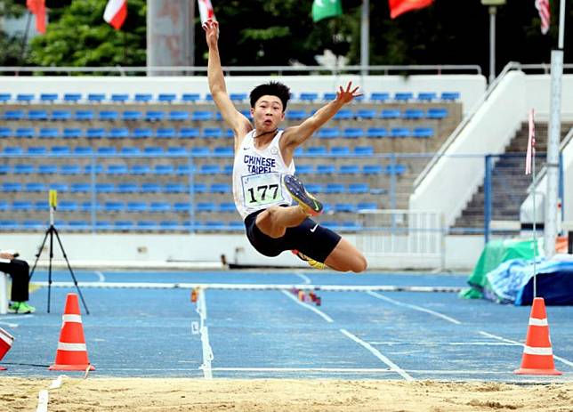 文華佑曾勇奪世中運男子跳遠金牌。資料照片　林嘉欣／攝影。