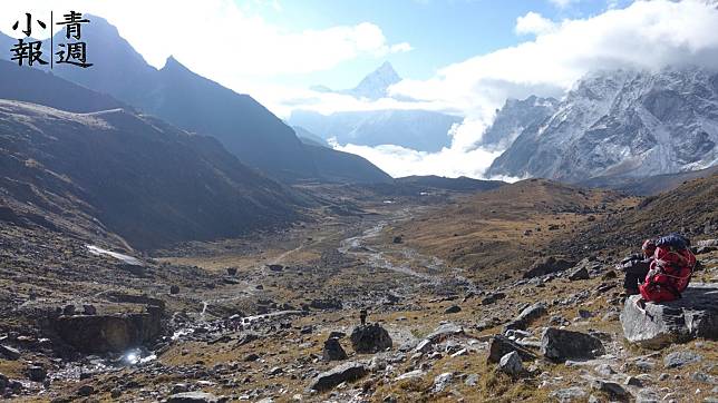 尼泊爾雖境內有多座八千公尺高山，但也有許多平緩的環狀路線可以體驗山區健行的簡單生活。（攝影／李郁淳）