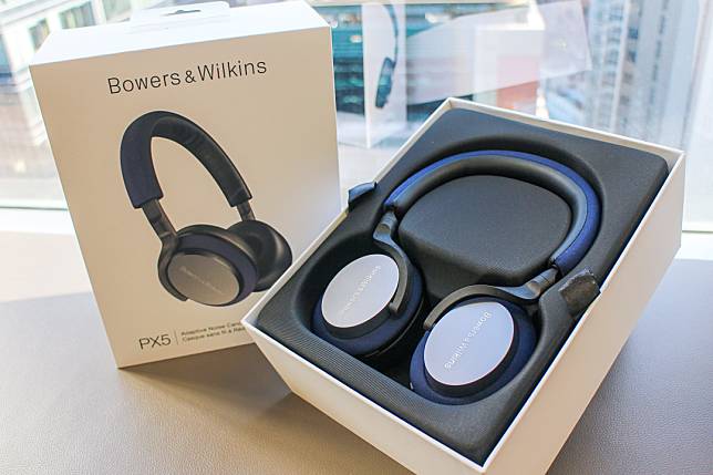 Bowers & Wilkins最新推出的PX5無線頭戴式耳機具備主動降噪功能。