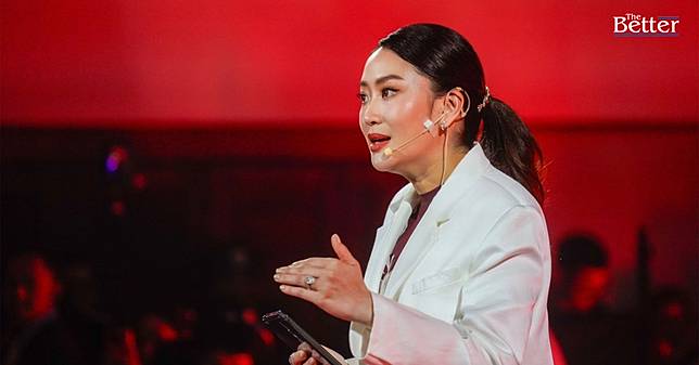 “แพทองธาร” มั่นใจรัฐบาลอยู่ครบ 4 ปี เชื่อประชาชนให้คะแนนเต็ม 10 ไม่หัก ลั่นต้องใช้เวลาพิสูจน์