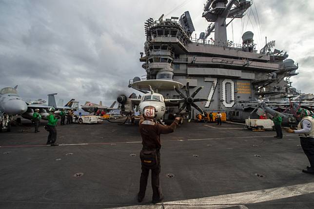 美國海軍尼米茲級(Nimitz Class)航空母艦「卡爾文森號(USS Carl Vinson CVN-70)」 圖：翻攝「X」@USPacificFleet