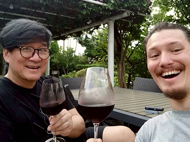 周華健當公公了！見混血愛子周厚安幸福完婚　感性發聲曝抱孫進度