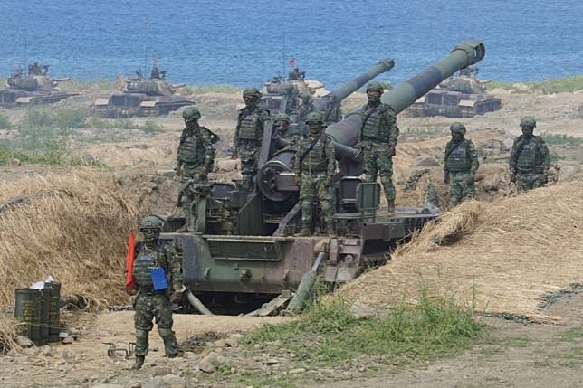 據國防安全研究院指出，澎湖若失守將弱化台灣西部防守，面臨無險可守的困境。（李景濤攝）