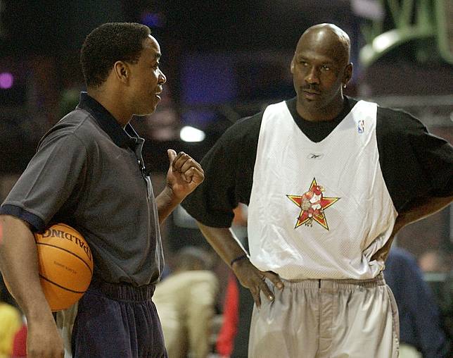 Michael Jordan（右）與Isiah Thomas（左）的恩怨難了。（達志影像資料照）
