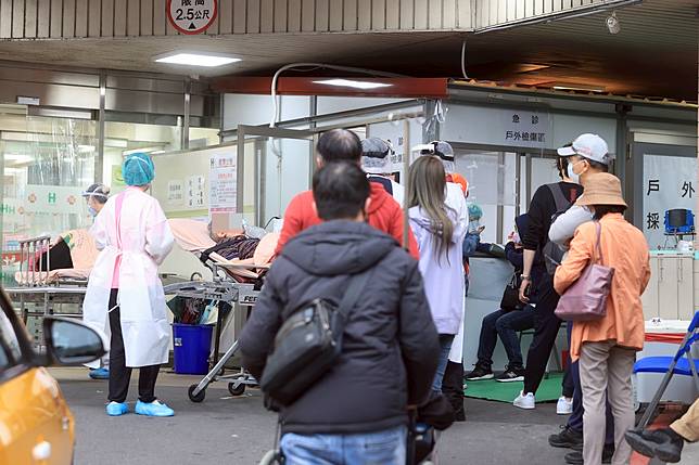 勞動部將調整加重「醫學中心」跟「區域醫院」違法勞基法的罰鍰。台北市醫師職業工會指出，依照過往開罰案例，預估實際影響不大，但肯定勞動部宣示性意味。本報資料照片