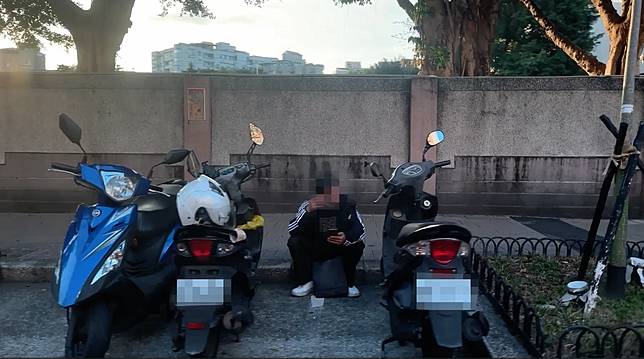 張書源(中)涉投毒殺妻，案件查了4年才起訴。資料照。刑事局提供