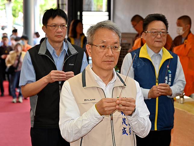 不只追思更是傳承！宜蘭春祭法會千人誦經文