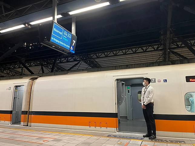 高鐵列車示意圖。江宜潔攝