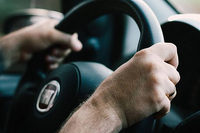 網全認副駕最討厭的行為不是睡覺，而是影響駕駛開車。（示意圖／取自pixabay）