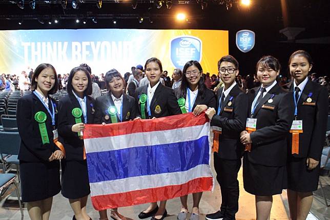 ทีมเด็กไทยคว้า 3 รางวัลจากเวทีประกวดโครงงานวิทย์ระดับโลก
