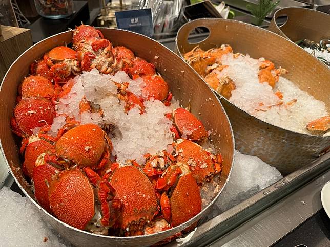 扇貝、生蠔與蟹類等濾食性生物易累積重金屬，其中蟹膏含量可達蟹肉數十倍。攝影中心