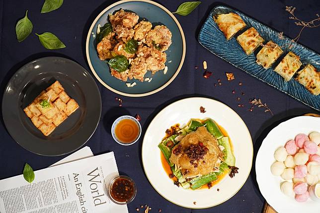 hechino做茶菜-大墩店團隊加入擁有西餐經驗的主廚，與時俱進融入不同的料理新思維，推出中西交融獨創新台菜。(圖/ hechino做茶菜-大墩店)