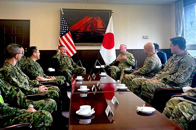 日美雙方密切討論如何確保印太地區安全 圖：翻攝自日本陸上自衛隊的X