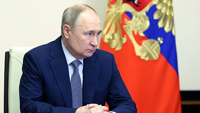 俄羅斯總統普丁3月22日在官邸透過視訊主持國安會議，當時莫斯科恐攻尚未發生。路透社