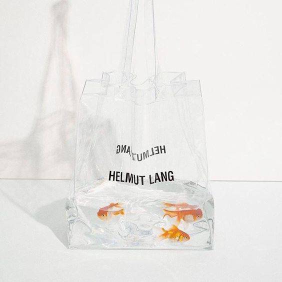 ITâS HELMUT LANG PVC BAG. íìì»¬ë ìì êµ¬ë§¤ê³ ê°ë¶ë¤ìê² í¬ë¬´í¸ë­ì PVC ë°±ì ì¦ì í´ ëë¦½ëë¤. (íì ìë) ððð #í¬ë¬´í¸ë­ #helmutlang #ë¹ì´ì»¤ #BEAKER