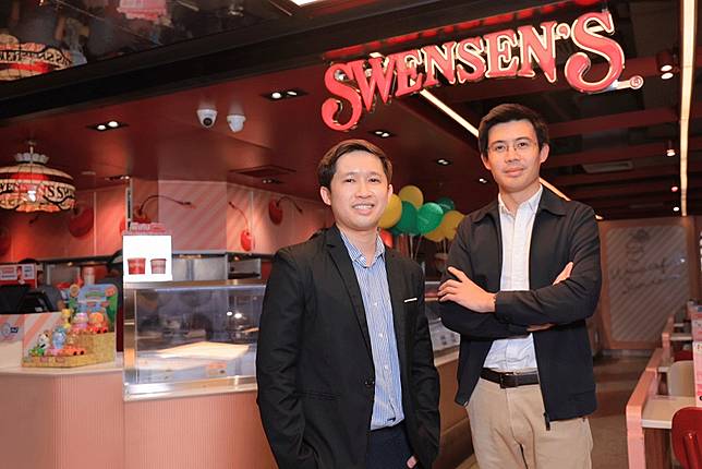 Swensen's-Earth-Day-(6)