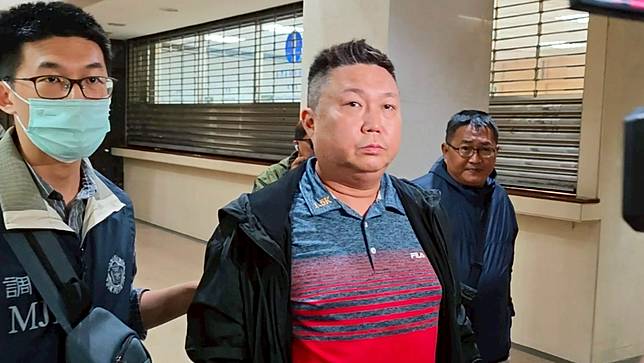 南港分局警員劉政道，涉嫌替88會館負責人郭哲敏成立的犯罪集團成員偷查個資並收取好處，遭到檢察官聲押禁見。呂志明攝