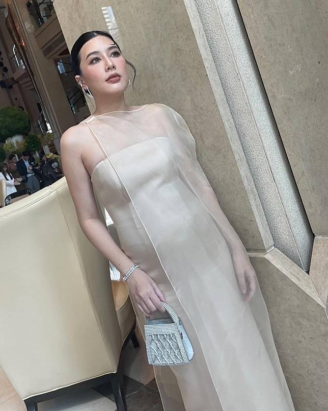 ไม่ธรรมดา