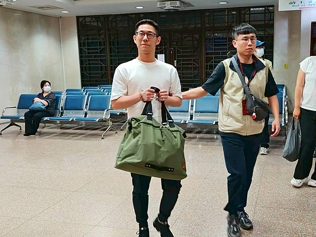 葉東燦的兒子葉靖于，因為另涉毒郵包案件被法院判處3年8月徒刑定讞未到案，今被通緝到案後將發監服刑。呂志明攝