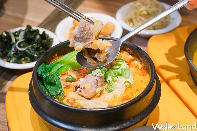 ▲黑白大廚話題不斷！北村豆腐家新品麻辣奶油嫩豆腐煲開賣 / WalkerLand窩客島 張人尹 拍攝