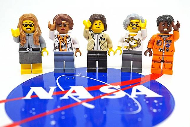 樂高推出Q版人物向NASA女科學家致敬（取自Lego Ideas官網）