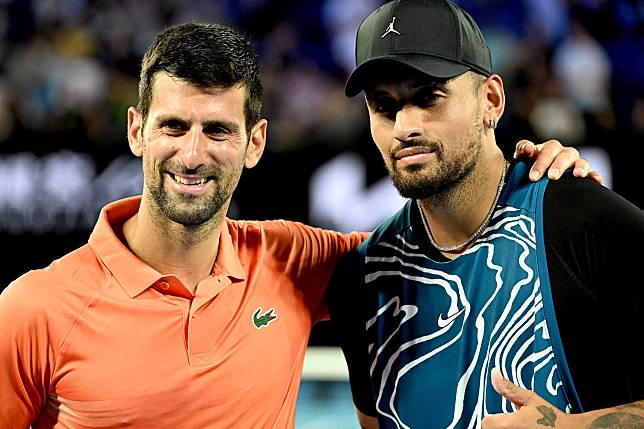 澳洲「壞小子」基里奧斯（Nick Kyrgios，右）將與前球王喬科維奇（Novak Djokovic）攜手參加布里斯本賽雙打。法新社