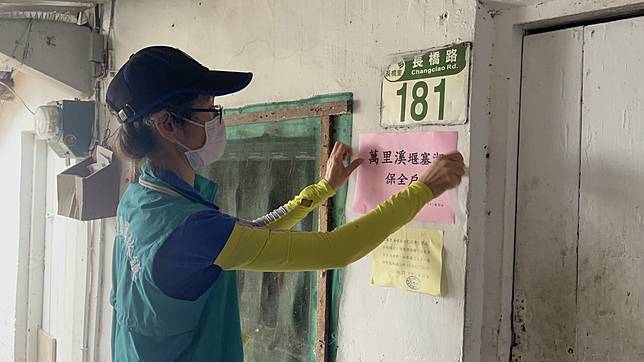 花蓮縣鳳林鎮公所下午針對警戒區保全戶啟動預警性撤離。記者王燕華／攝影