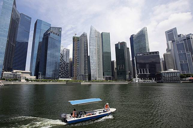 The Singapore Consulate-General in Hong Kong has clarified that Hong Kong passport holders do not need a visa to enter the city state. Photo: Reuters