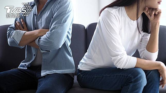 一般夫妻吵架鬧離婚大多數人都是勸合不勸離。（示意圖／shutterstock達志影像）