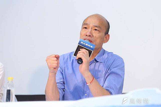 面對學歷遭質疑，國民黨總統參選人、高雄市長韓國瑜26日受訪時再度強調，現在的抹黑已到了無法令人相信的地步，「把愛與包容逼到懸崖旁邊，沒辦法再退了」，並表示一定要提告。（資料照，顏麟宇攝）