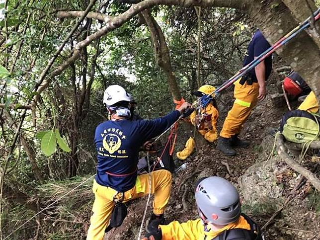 中鋼運通安全衛生室傅姓主任在柴山秘境失蹤7日，24日上午在「觀海崖」尋獲遺體。（本報資料照／袁庭堯高雄傳真）