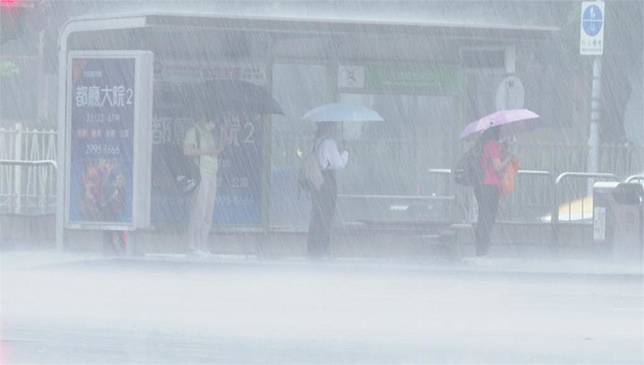 15縣市豪大雨特報。圖／台視新聞（資料畫面）