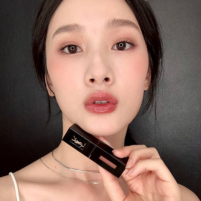 晶亮蜜唇膏、小黑條、方管唇膏、情挑水唇膏…YSL必收唇膏系列+