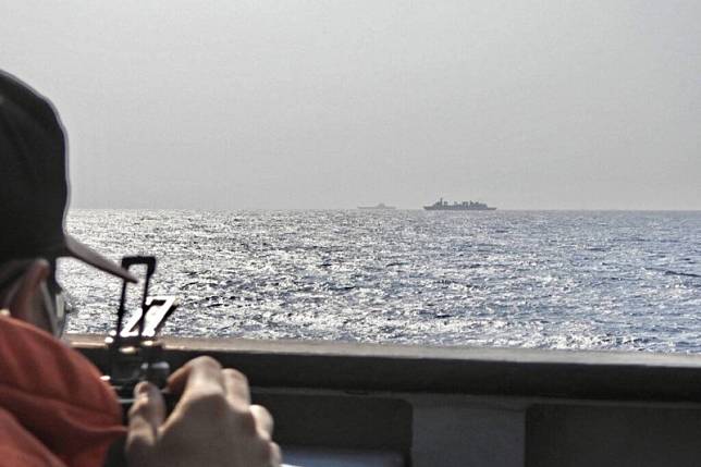 國防部今（11）日表示，中共航母山東艦則現蹤我鵝鑾鼻東南60浬。（資料照，國防部提供）
