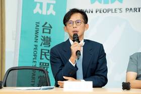 民眾黨主席黃國昌