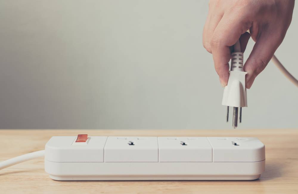Top Tips for Buying a Safe Power Strip: Ensuring Electrical Safety in Your Home