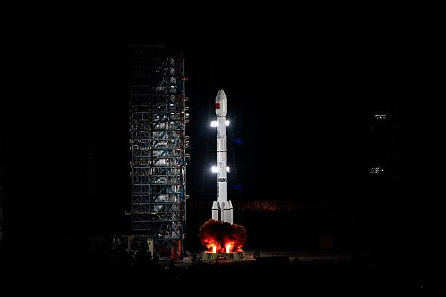 A Long March-3B carrier rocket carrying the satellite Zhongxing-10R blasts off from the Xichang Satellite Launch Center in southwest China's Sichuan Province, Feb. 22, 2025. (Photo by Yang Xi/Xinhua)