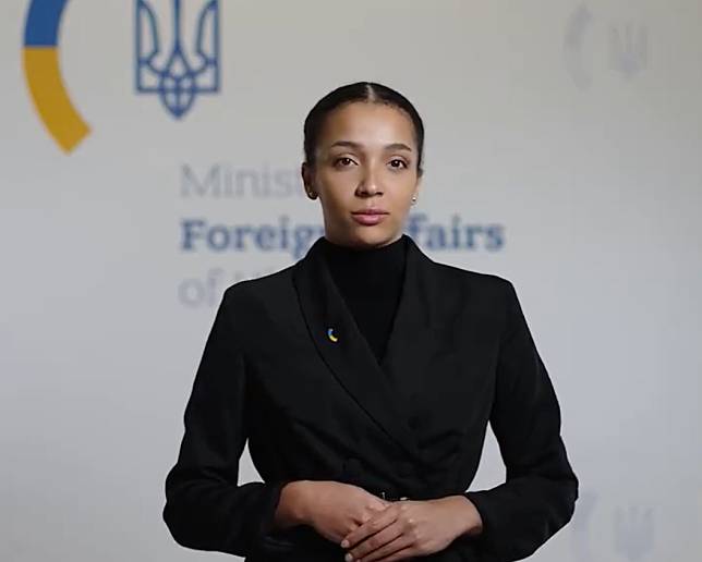 烏克蘭外交部推出AI發言人Victoria Shi。(圖：取自烏克蘭外交部 @MFA_Ukraine)