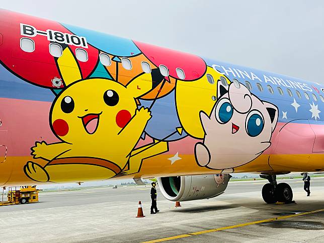 去韓國、日本有機會搭到中華航空可愛的彩繪機喔~